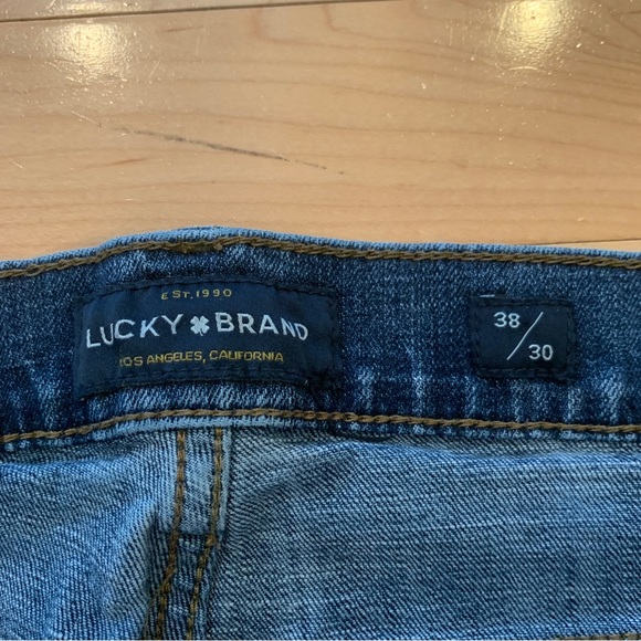 Lucky Brand men’s size 38/30 jeans 211 straight fit pants - Picture 7 of 10